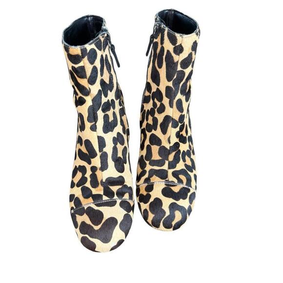 Halogen Abbi Calf Hair Leopard Print Chunky Block Heel Ankle Bootie 7.5 Tan - Picture 2 of 5